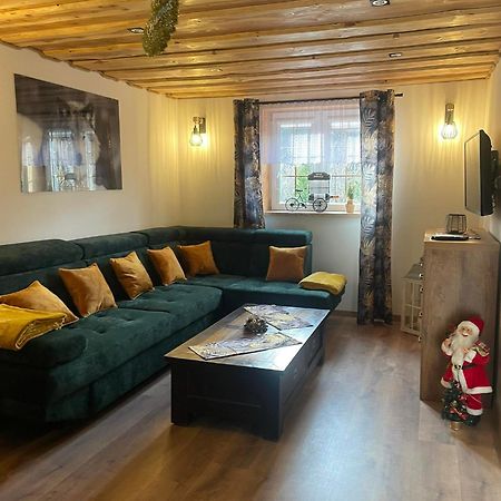 Jaskowa Chata Bieszczady Apartament Z Basenem บาลิกรูด ภายนอก รูปภาพ