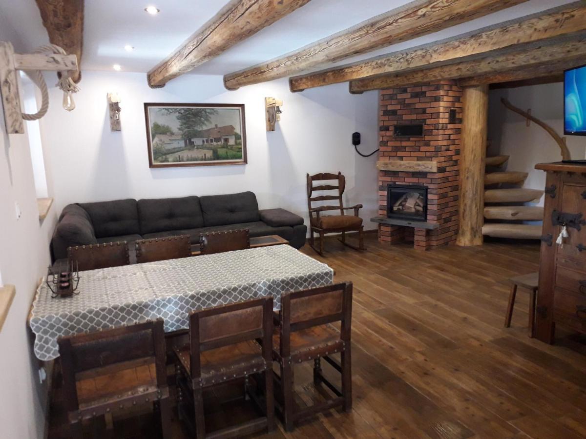 Jaskowa Chata Bieszczady Apartament Z Basenem บาลิกรูด ภายนอก รูปภาพ