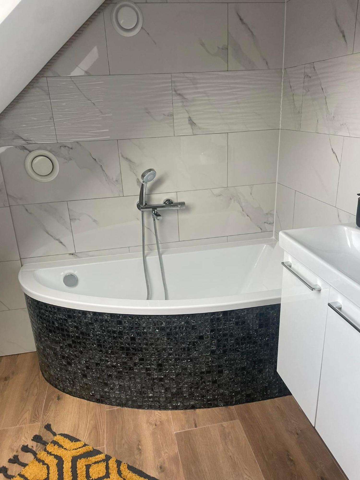 Jaskowa Chata Bieszczady Apartament Z Basenem บาลิกรูด ภายนอก รูปภาพ
