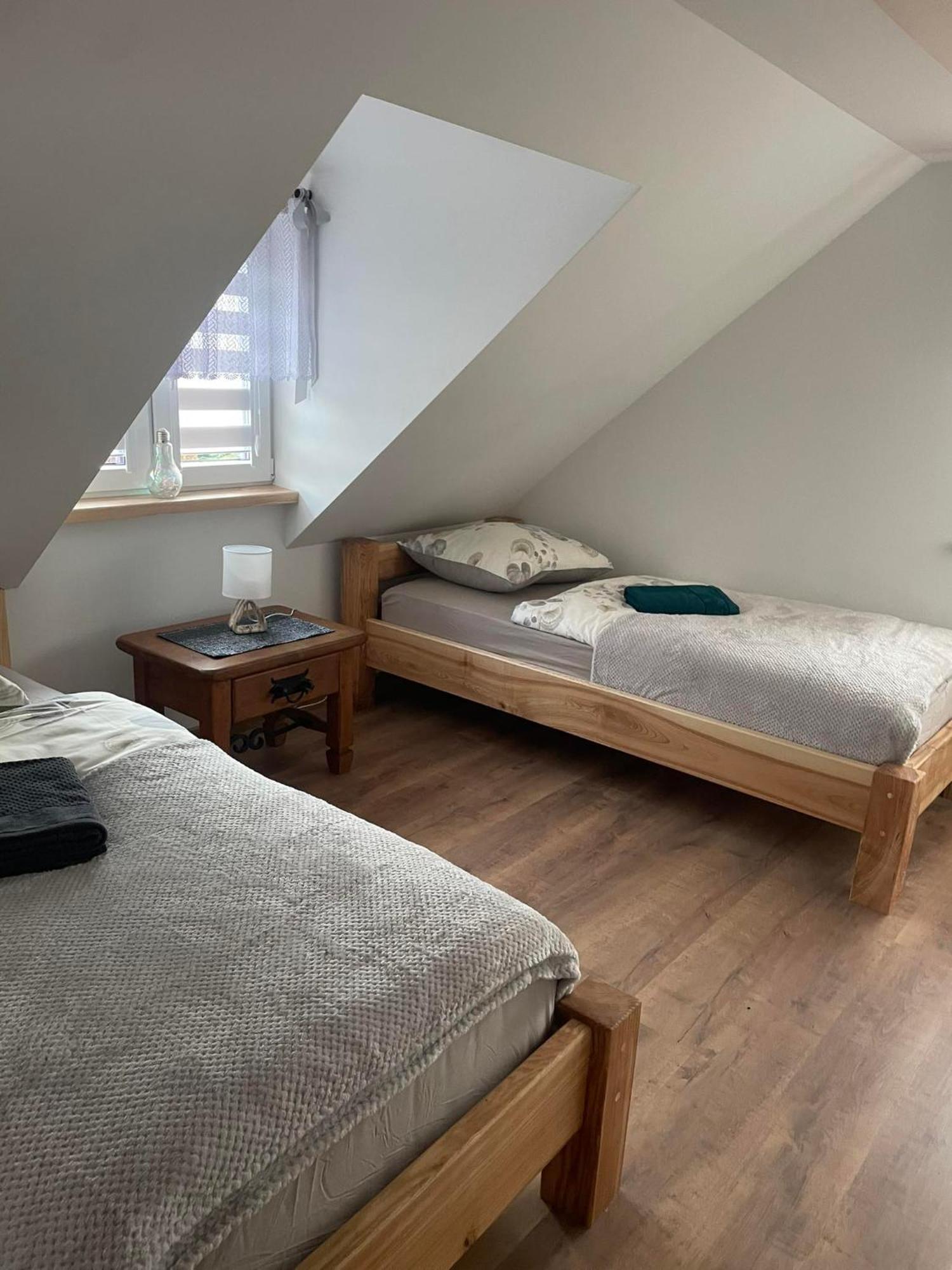 Jaskowa Chata Bieszczady Apartament Z Basenem บาลิกรูด ภายนอก รูปภาพ
